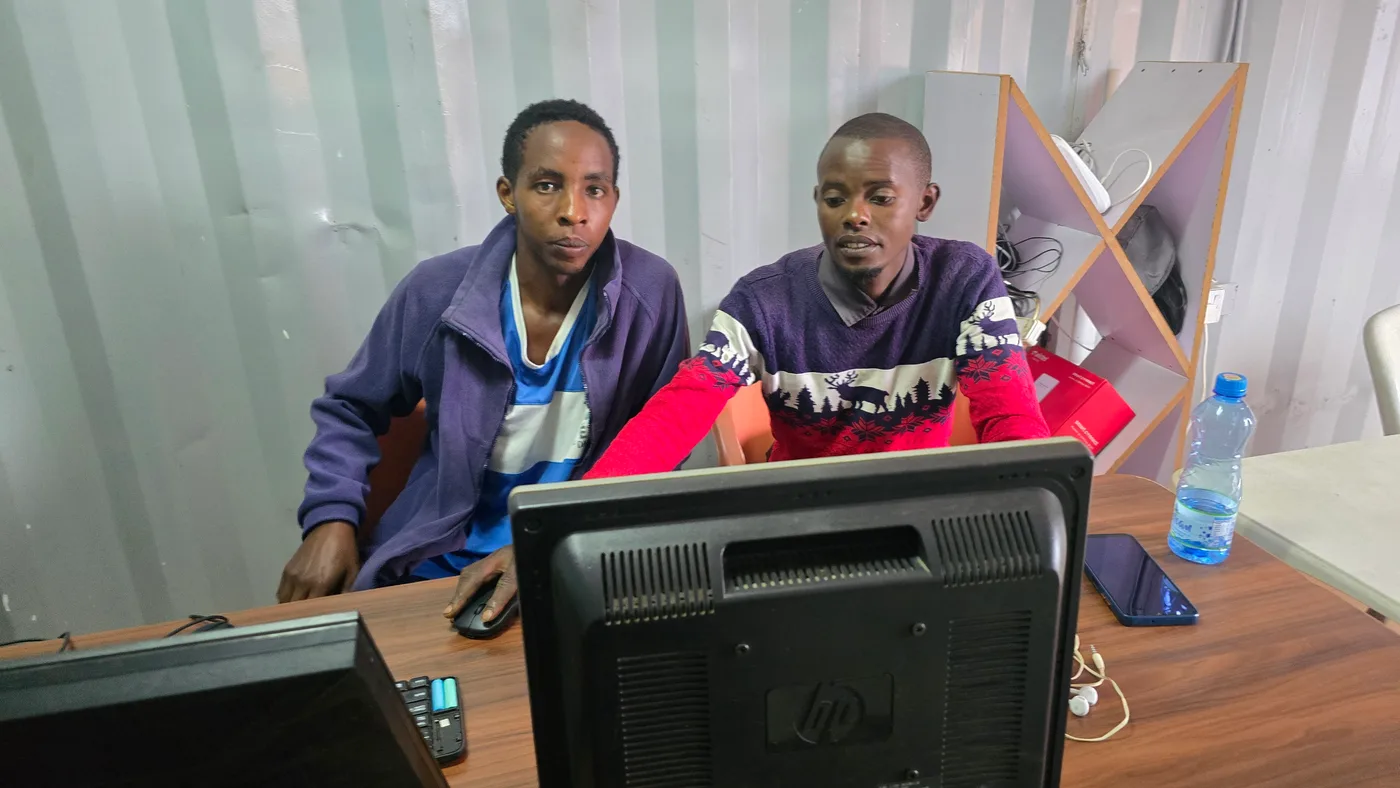 Digital Moran youth at the Kimana hub